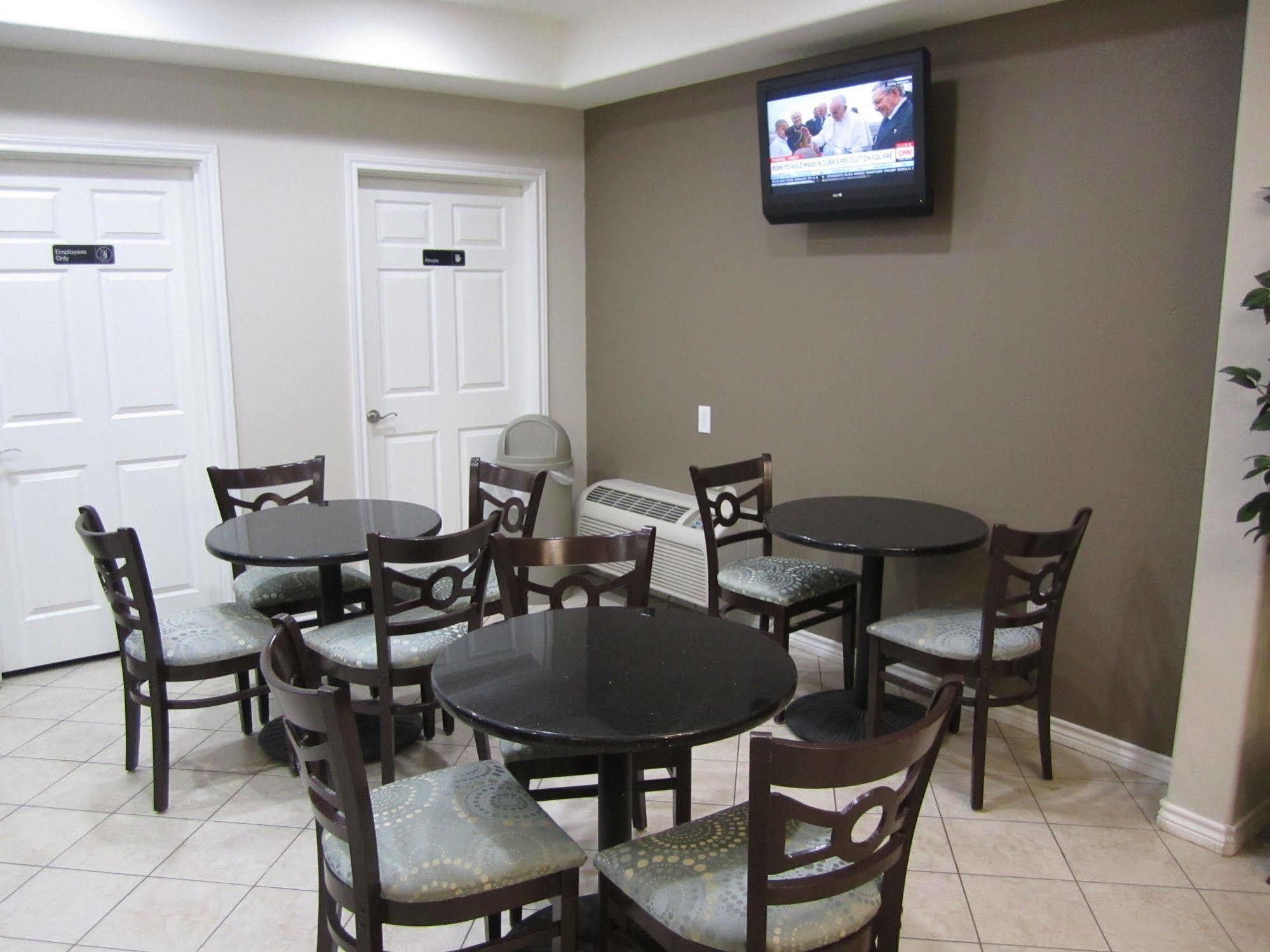 Executive Inn & Suites - Jewett Экстерьер фото